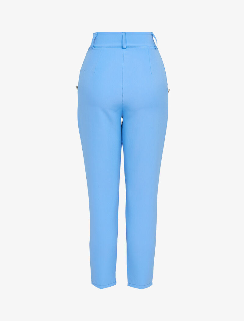 Pantalón 7/8 con botones decorativos - azul cielo