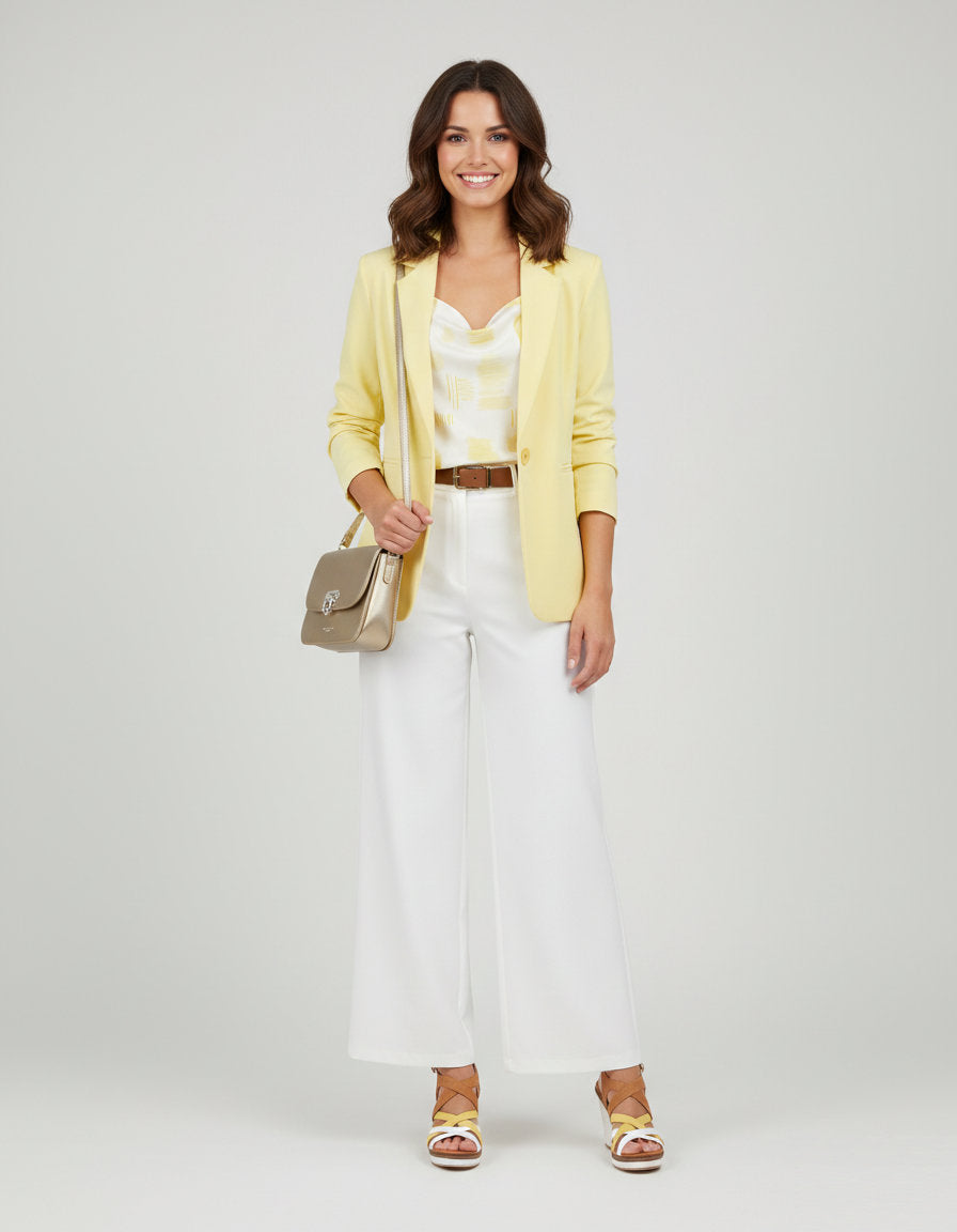 Look Cyrienne