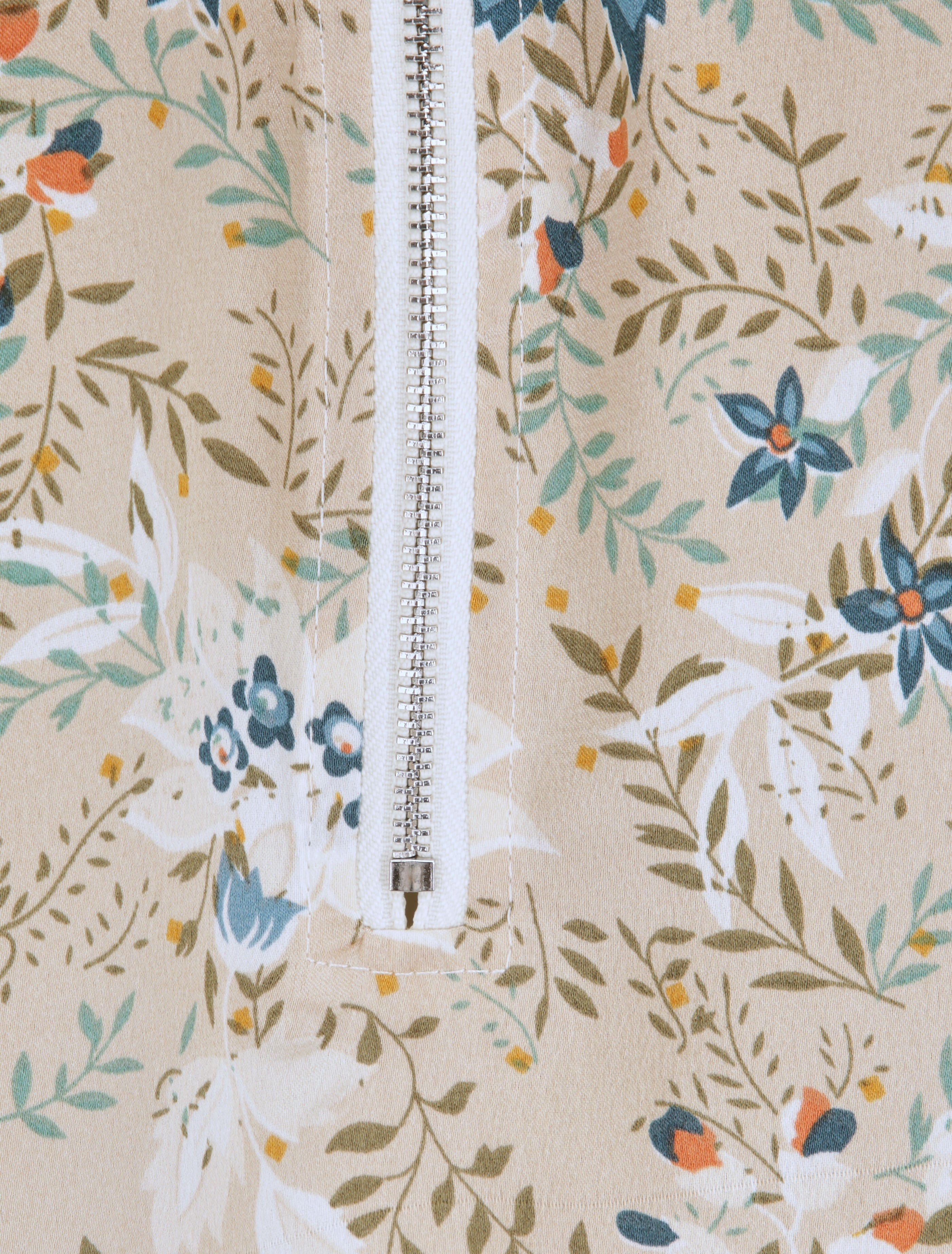Top carré imprimé feuilles graphiques à encolure zippée - Beige - 3