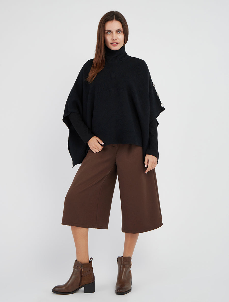 Poncho de canalé con cuello alto - Negro