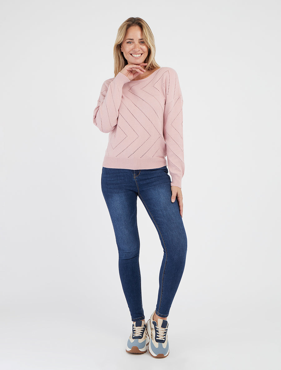 Jersey liso calado con cuello redondo. - Rosa