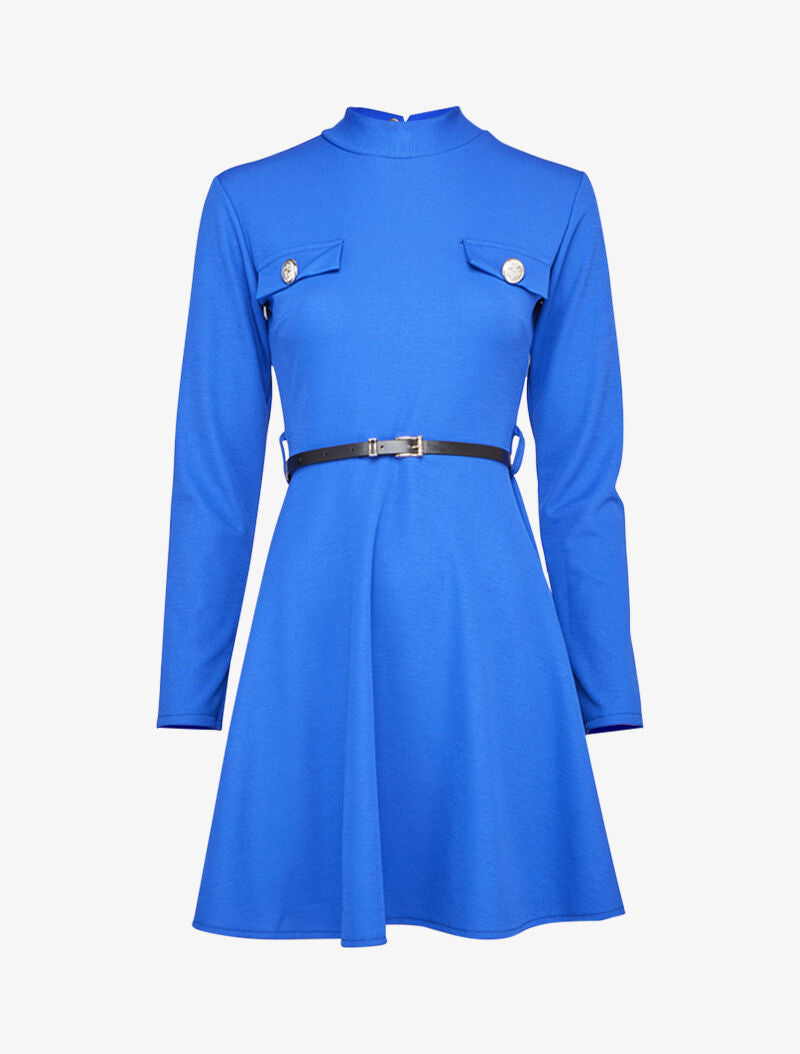 Robe patineuse courte à poches à rabats en trompe l&