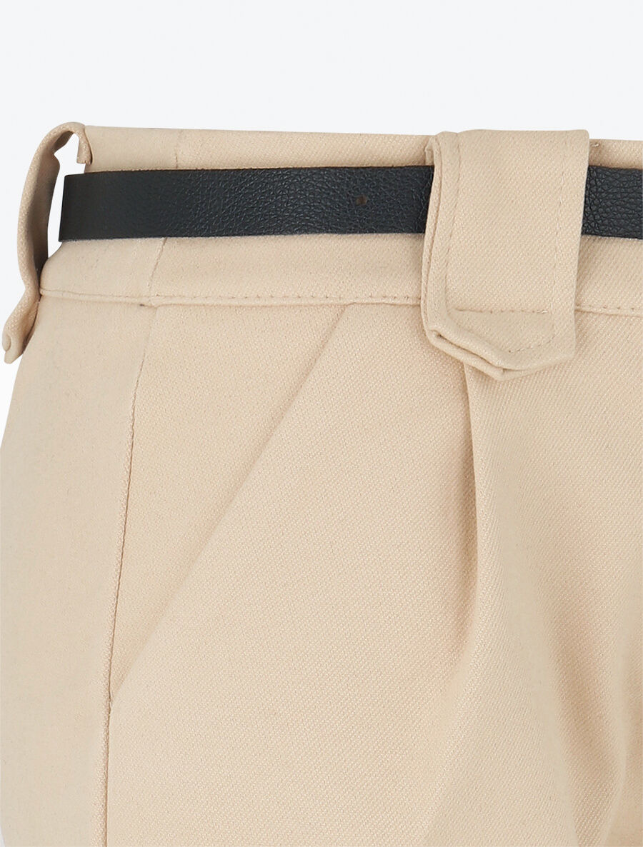 Short épais ceinturé à revers - Beige - 3