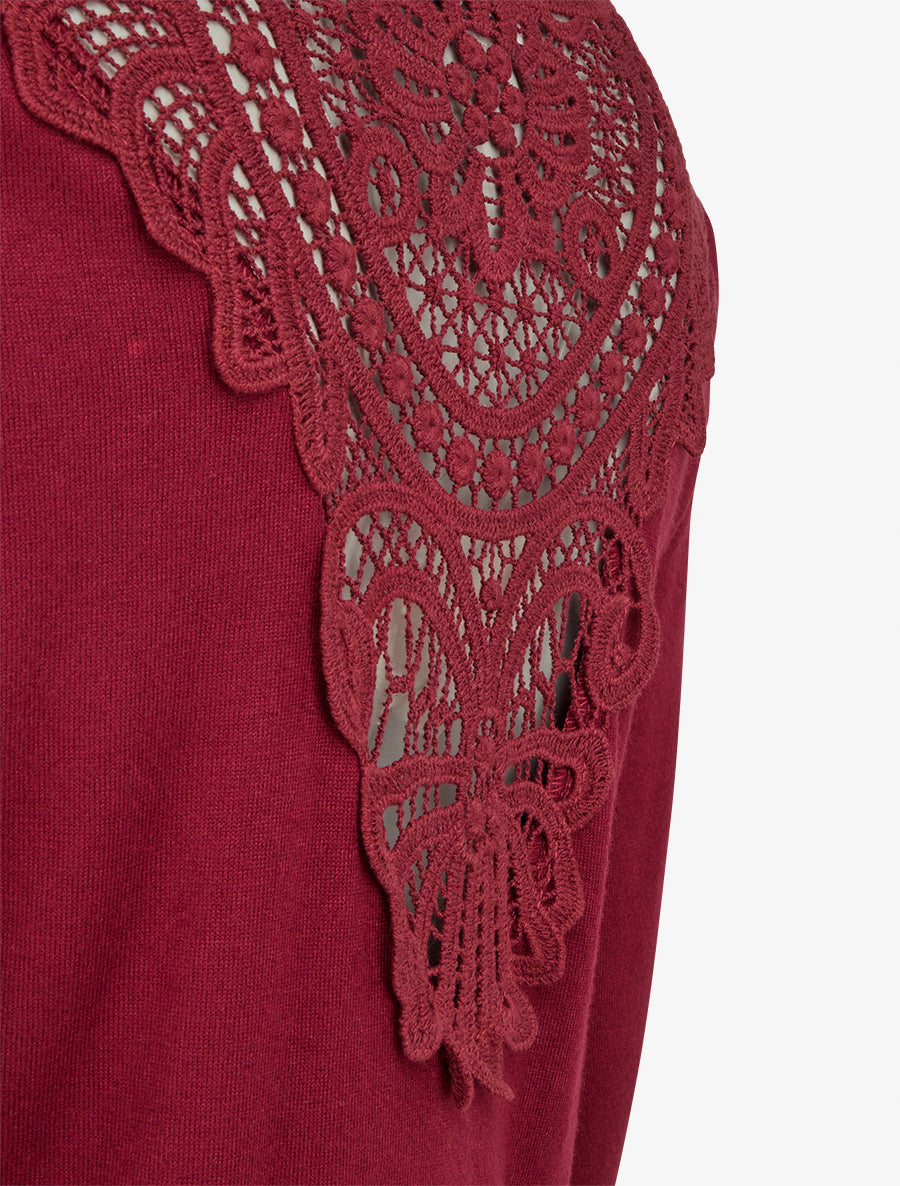 Jersey con cuello drapeado y espalda de crochet. - Burdeos