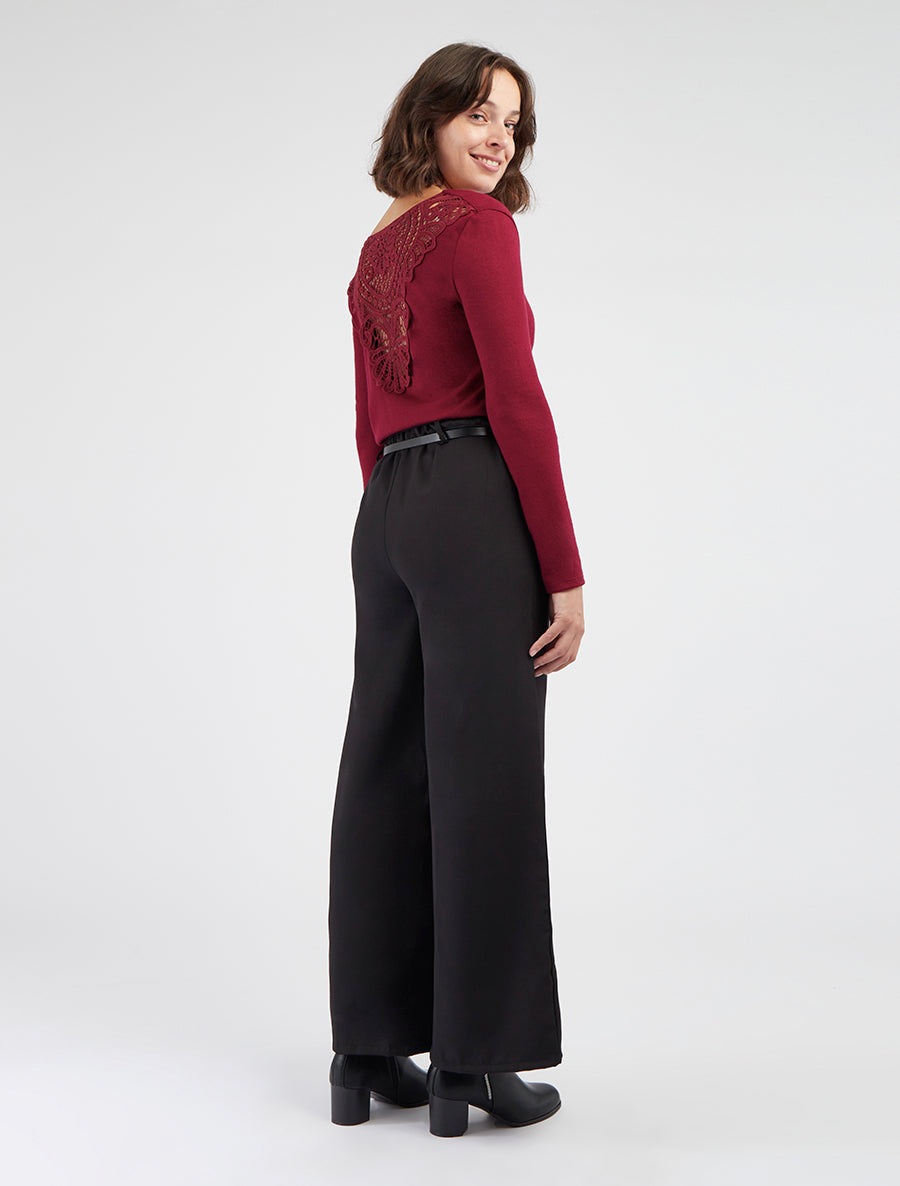 Jersey con cuello drapeado y espalda de crochet. - Burdeos