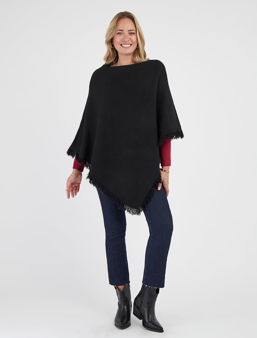 Poncho de punto con flecos - Negro