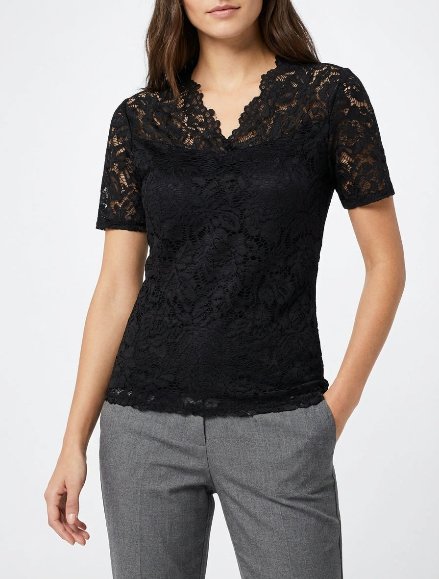 Top de encaje con mangas cortas - Negro