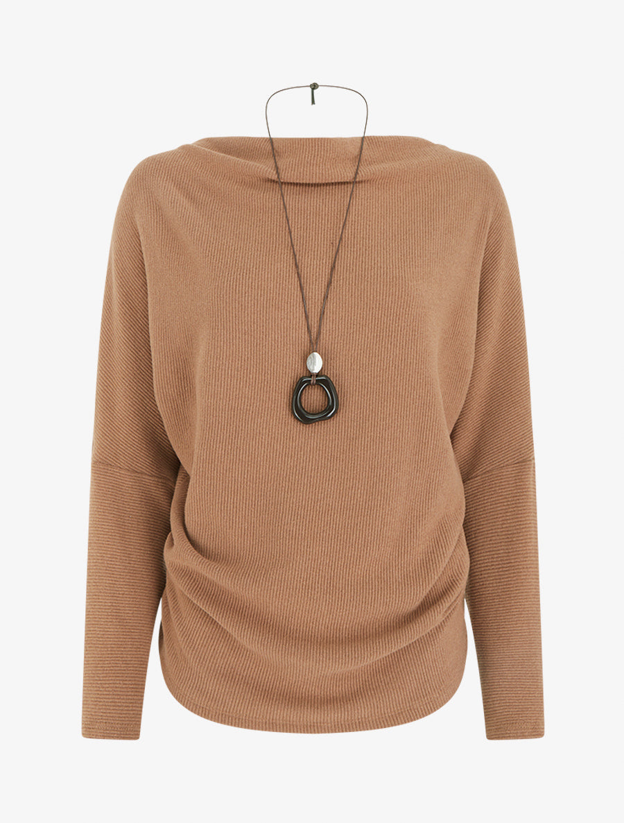 Pull côtelé à manches chauve-souris et col bénitier - Camel - 1
