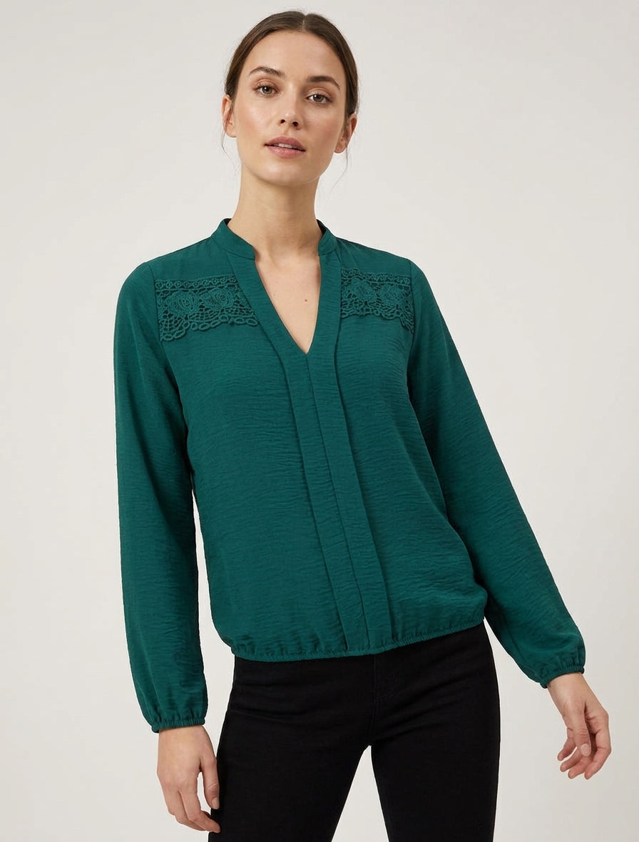 Top de bola con cuello en V y encaje - Verde abeto