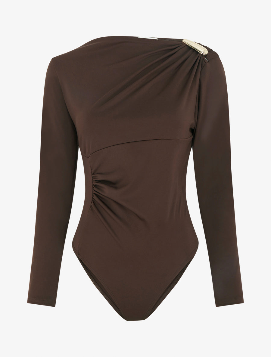 Body satiné à col asymétrique et bijou - Marron - 1
