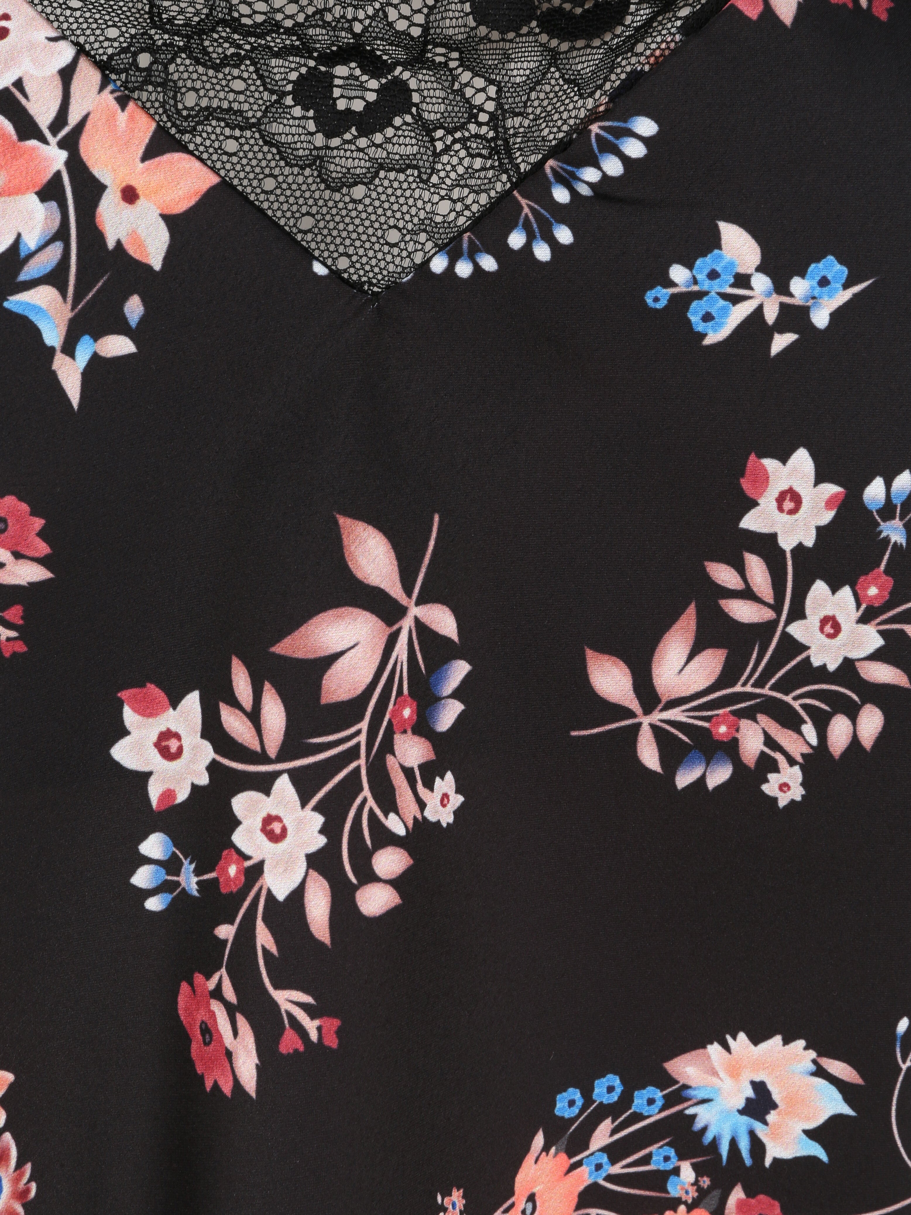 Caraco droit satiné à imprimé bouquet floral et dentelle stylisée - Noir - 3