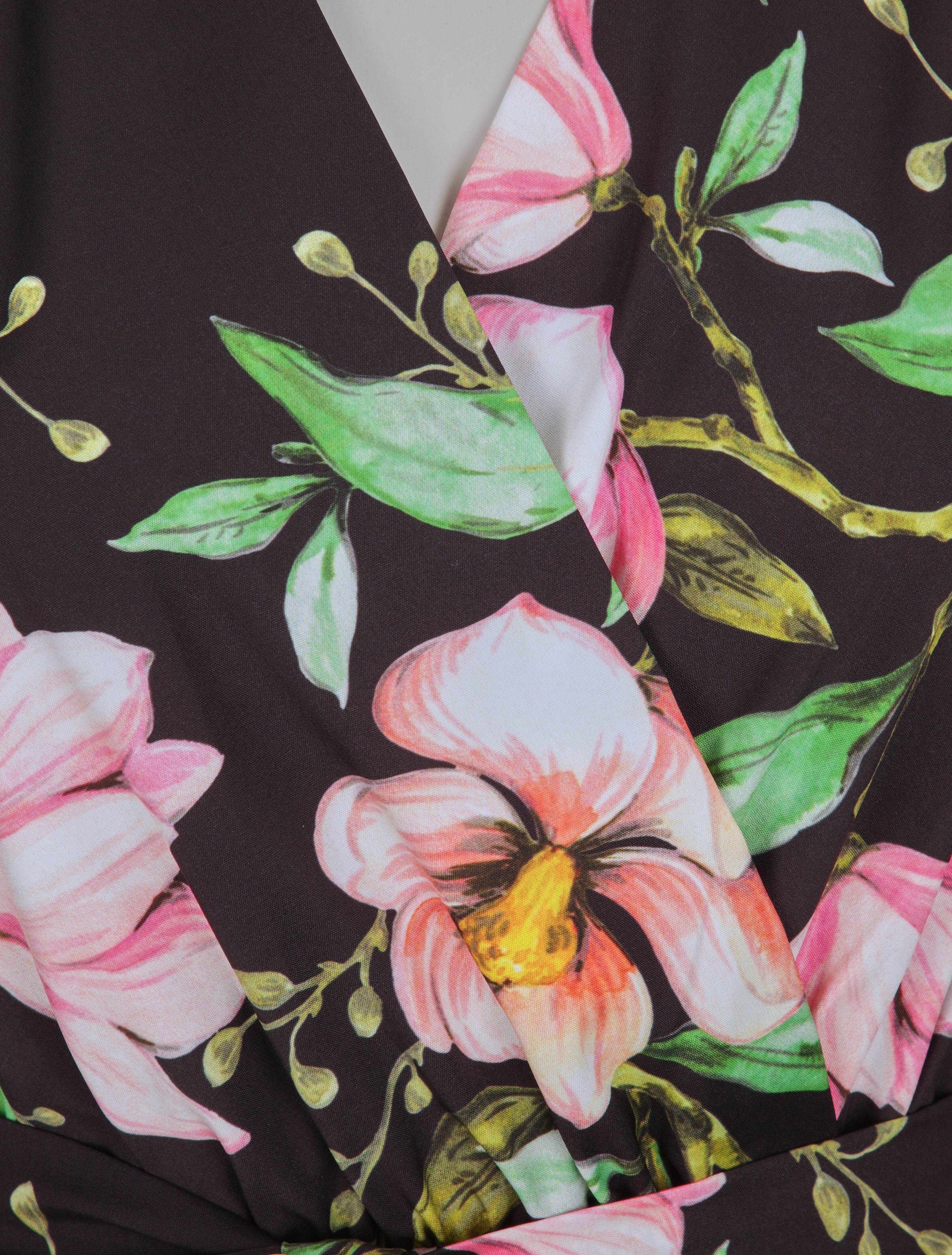 Robe imprimé fleurs printanières à manches et bords volantés - Noir - 3