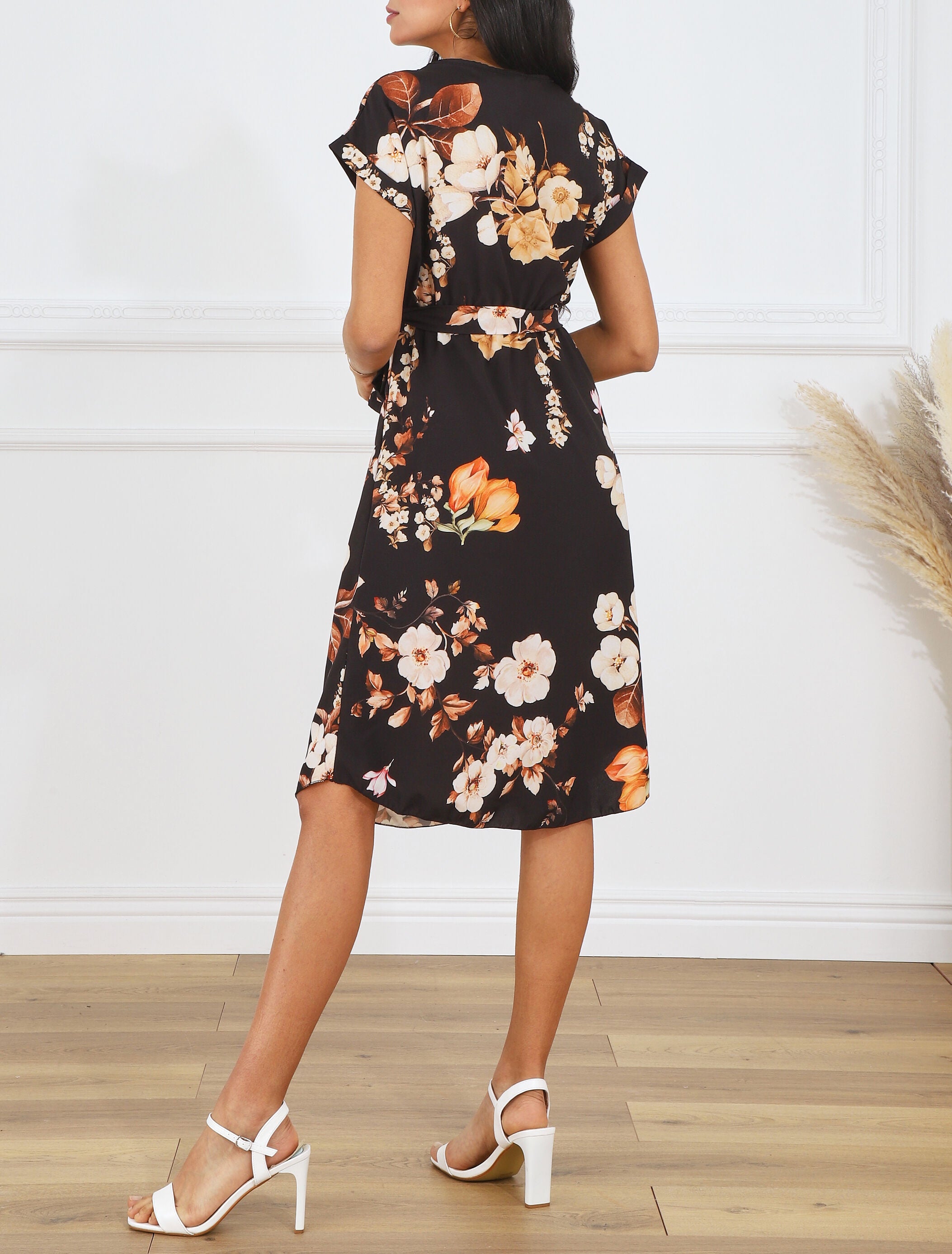 Robe mi-longue manches courtes imprimé floral - Noir - 5