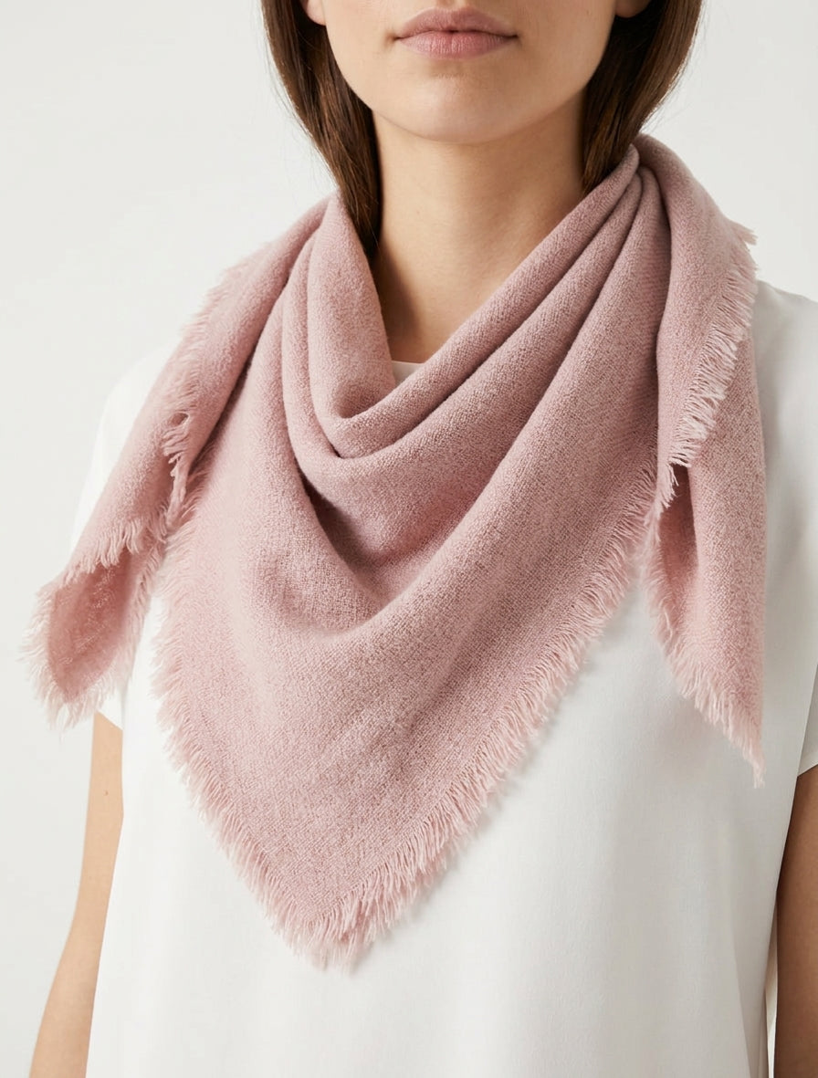 Pañuelo liso con bordes deshilachados - Rosa