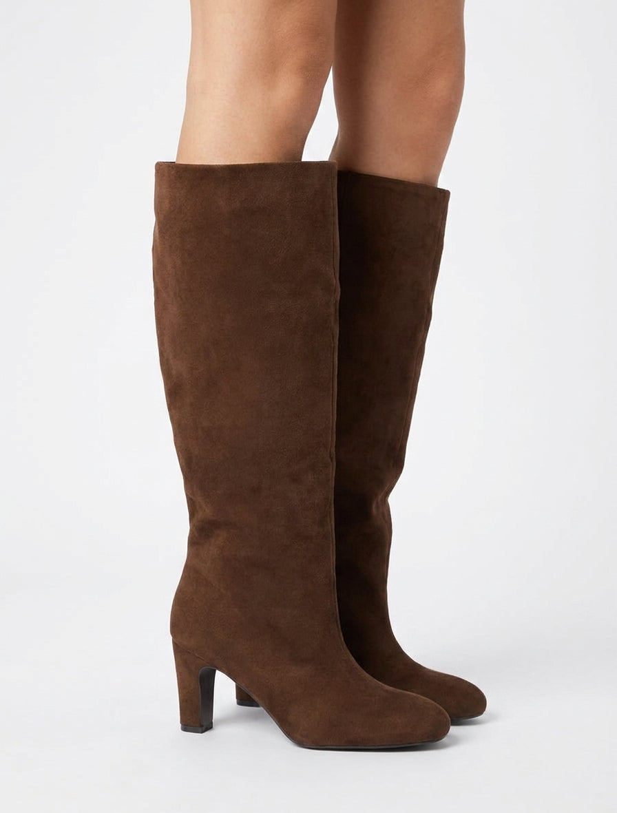 Botas de ante con punta redonda - Camello