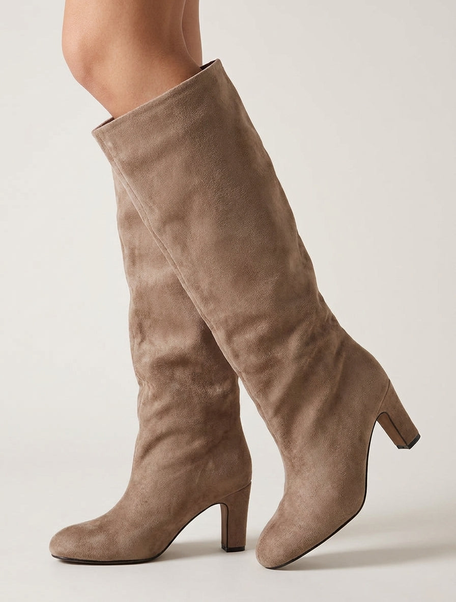 Botas de ante con punta redonda - Topo