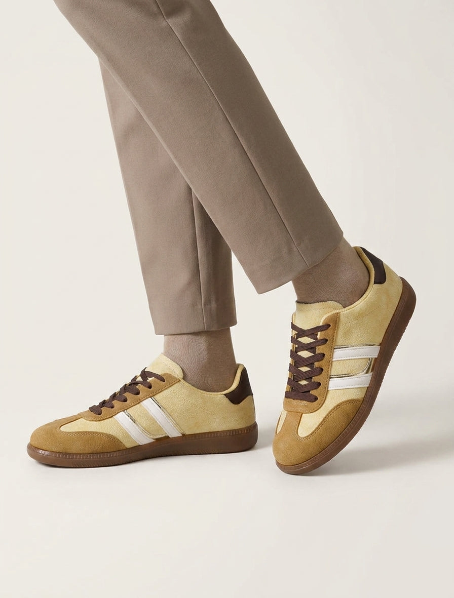 Zapatillas efecto nobuck con bandas contrastantes - Amarillo