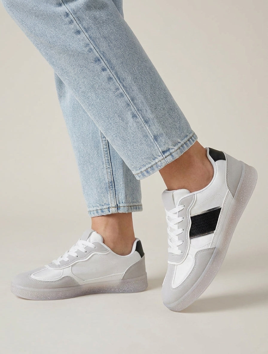 Zapatillas de imitación con contrafuerte contrastante - Blanco