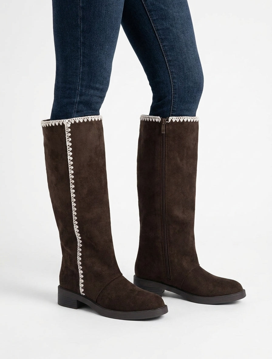Botas de gamuza bordadas - Chocolate