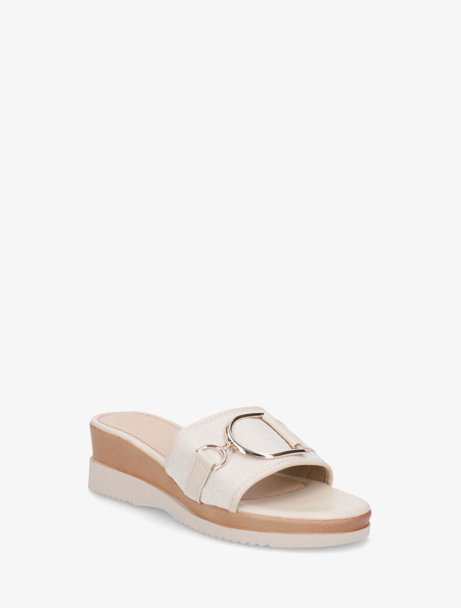 Mules à boucle et talon compensé - Beige - 2