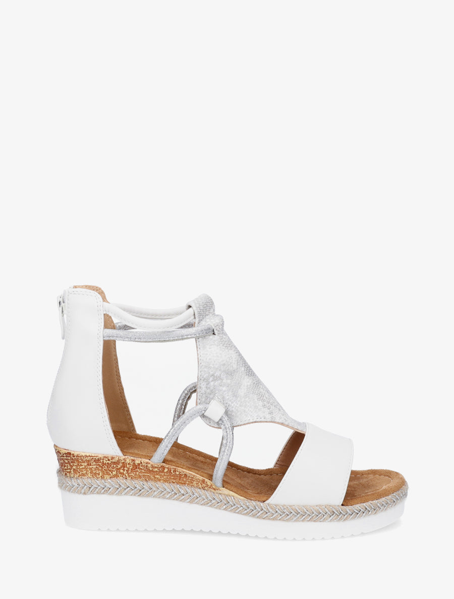 Sandalias de cuña con tira de estampado de pitón nacarado. - Blanco