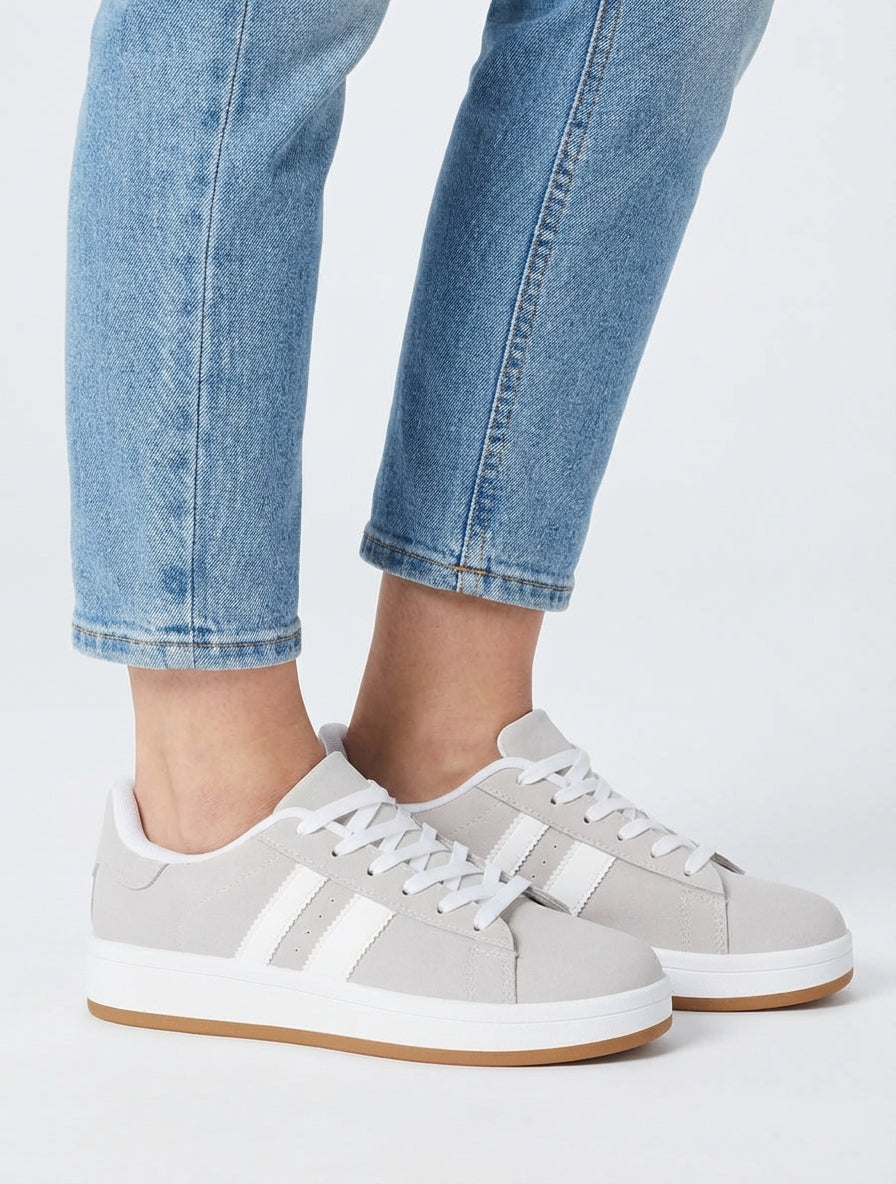 Zapatillas efecto nobuck con bandas contrastantes - Gris