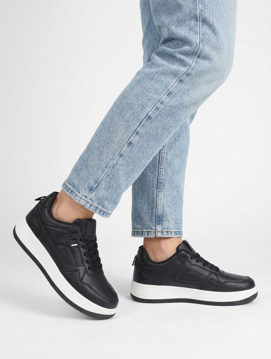 Zapatillas de imitación con suela gruesa - Negro