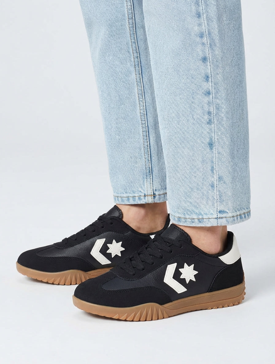 Zapatillas con inserción de estrella - Negro