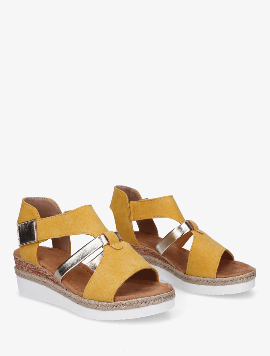 Sandales à scratch et talon compensé - Jaune - 4