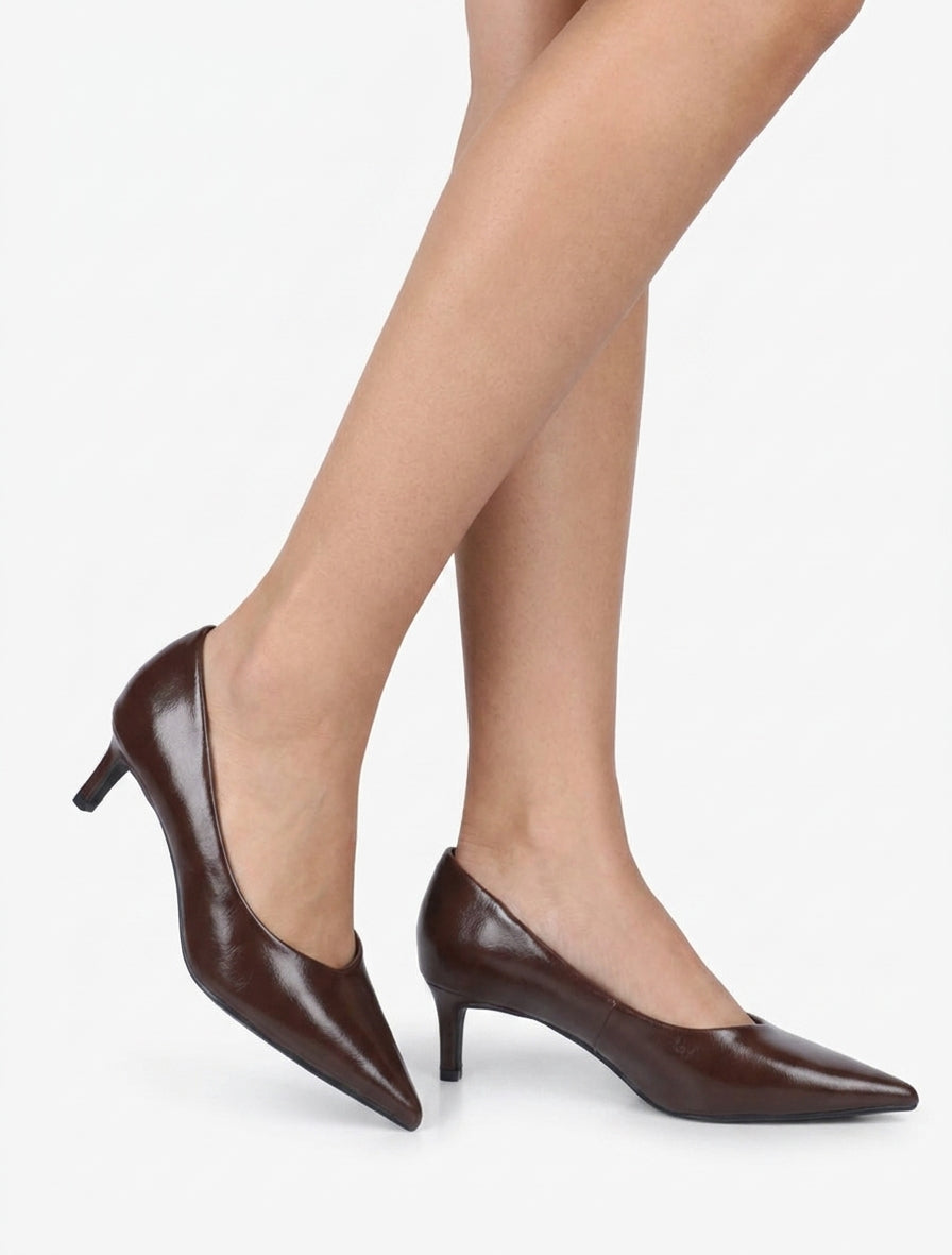 Zapatos de tacón de aguja y puntas puntiagudas - Marrón