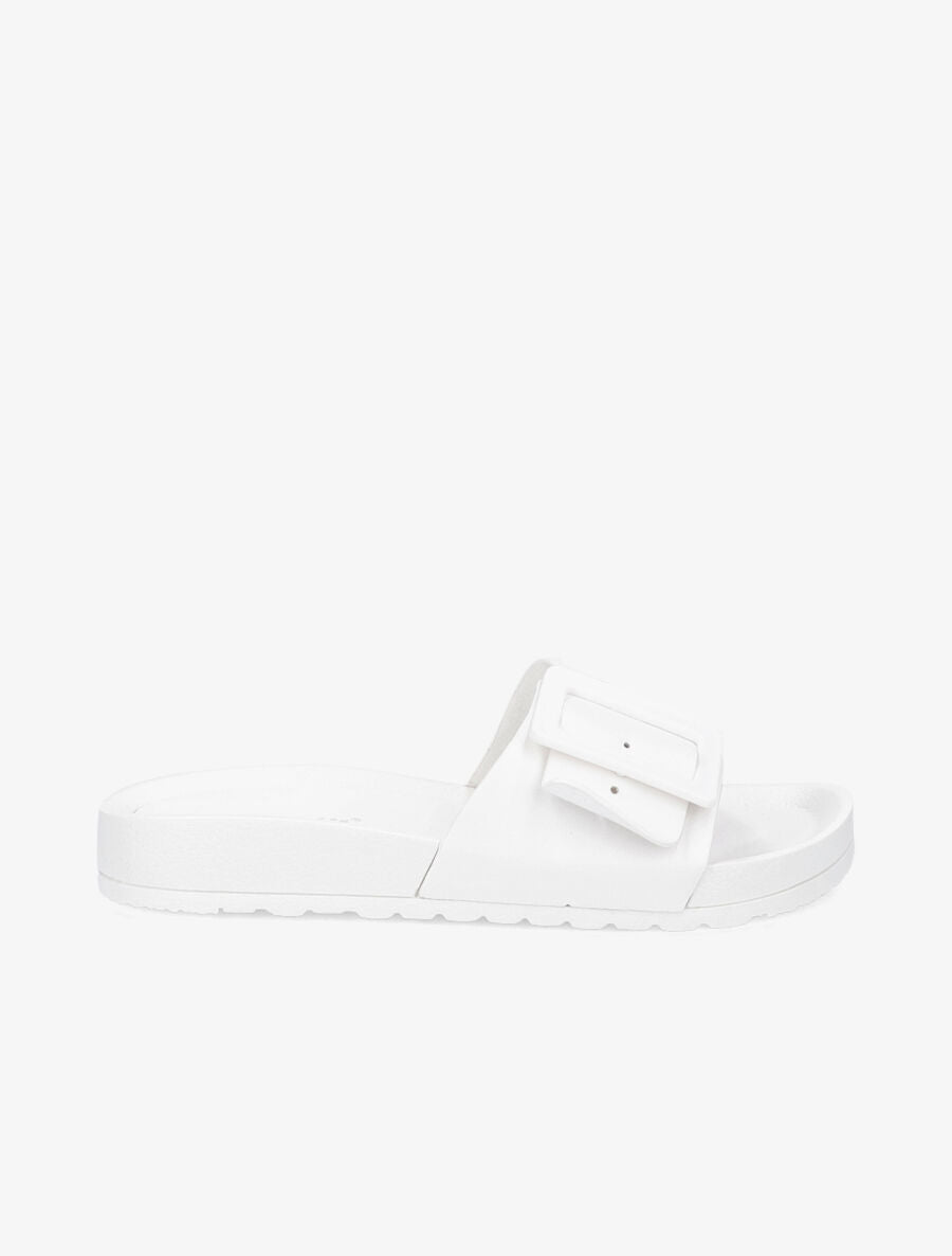 Claquettes en simili à boucle - Blanc - 2