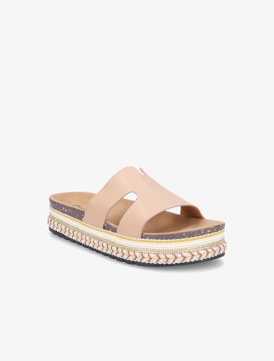 Claquettes à semelle plateforme stylisée - Beige - 2