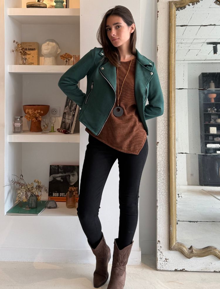 Look Tuana