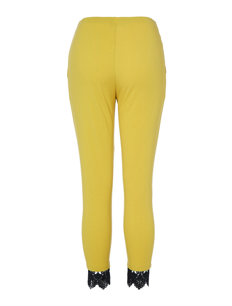 Pantalón 7/8 con detalle de crochet - amarillo