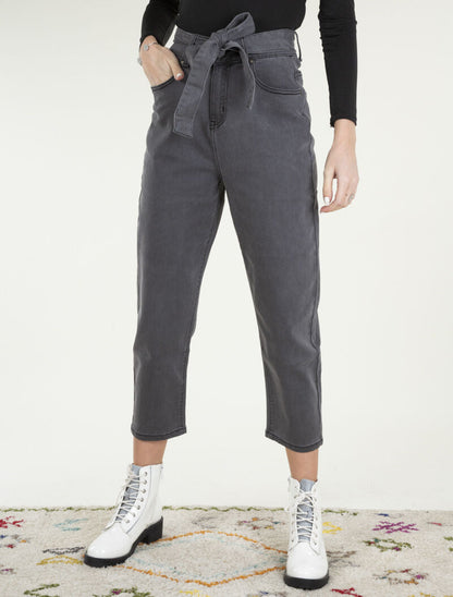 Jean 7/8 loose corte boyfriend - gris oscuro
