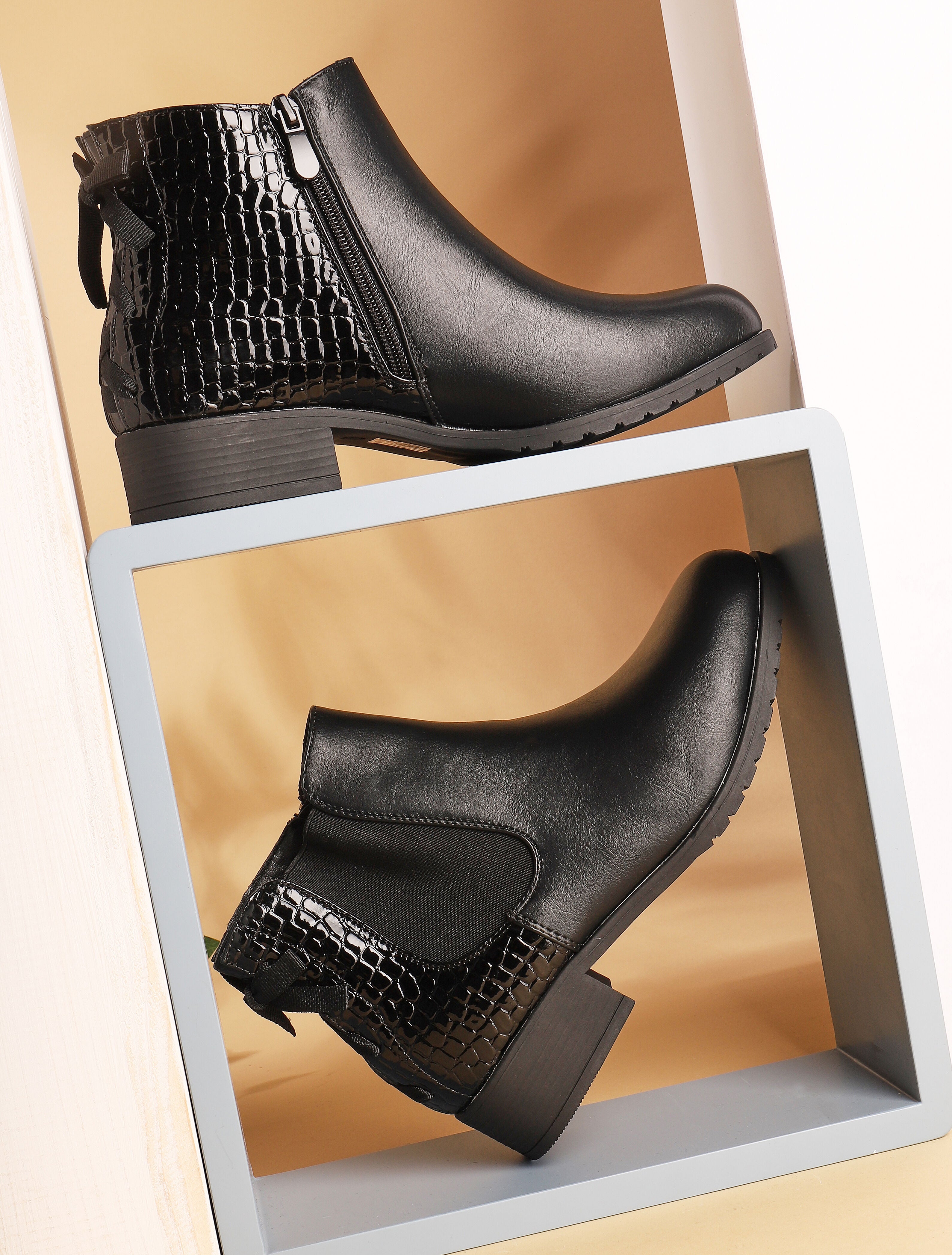 Boots en simili à contrefort en croco vernis - noir - 1