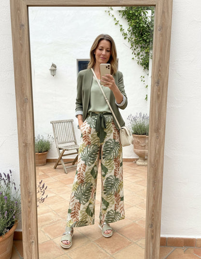 Look Pierra