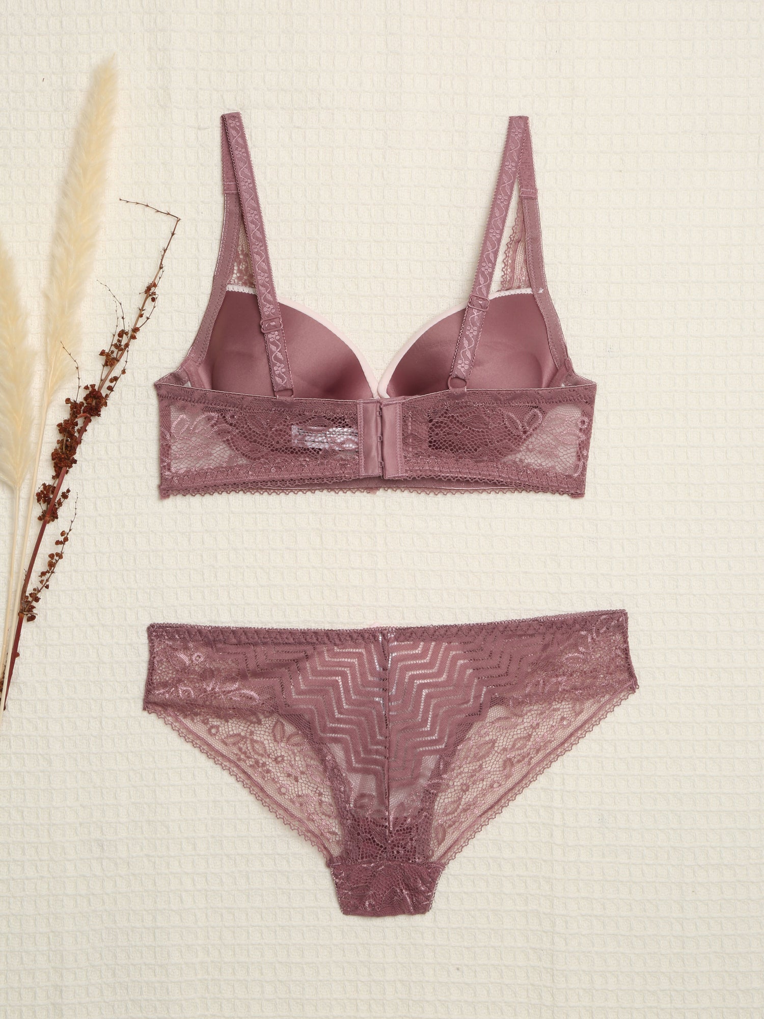 Ensemble en dentelle et zig-zag - Rose parme - 2