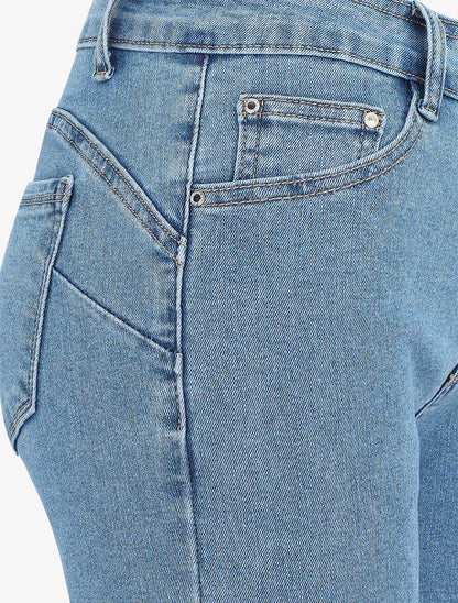 Bermuda push up en jean à ourlets - Bleu - 3