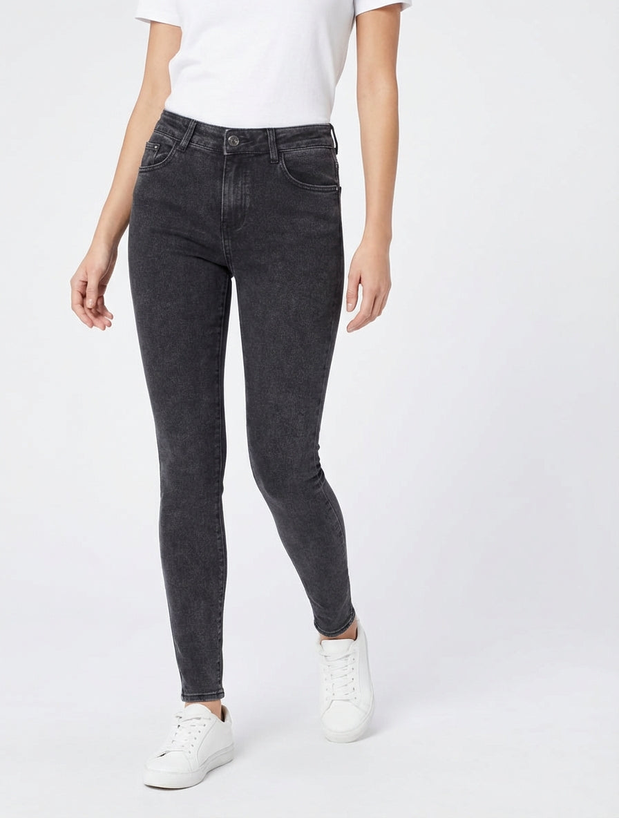 Jean clásico corte skinny - Negro