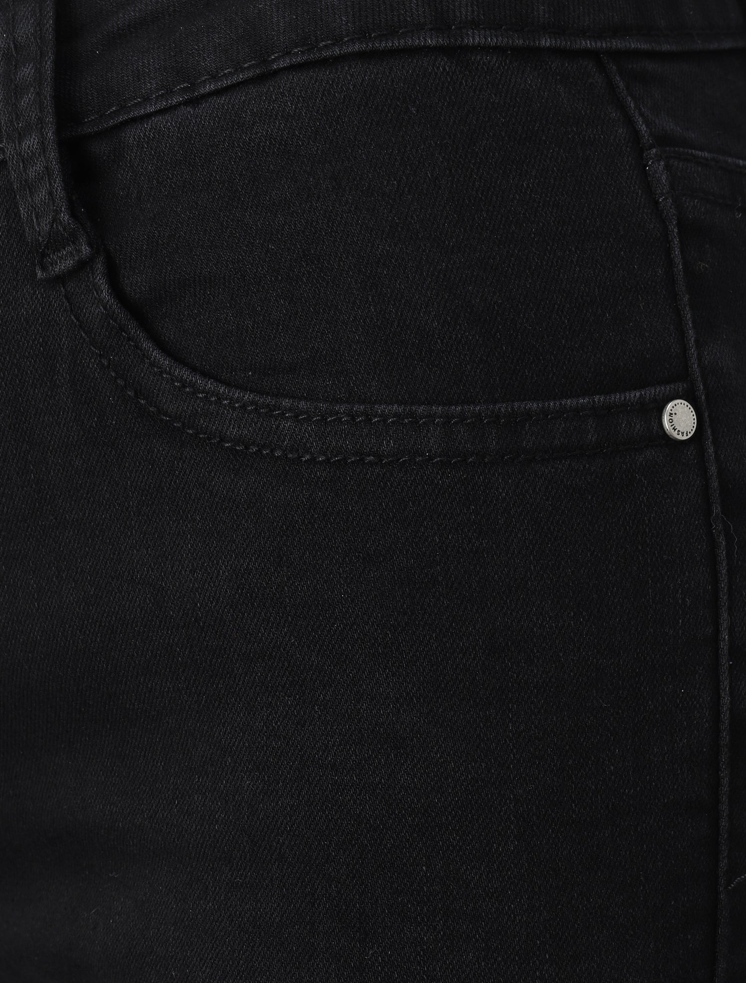 Jean 7/8 à taille standard et bords coupe franche - Noir - 3