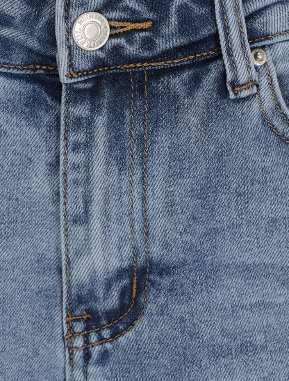Mini short droit à bords effilochés - Bleu clair - 4