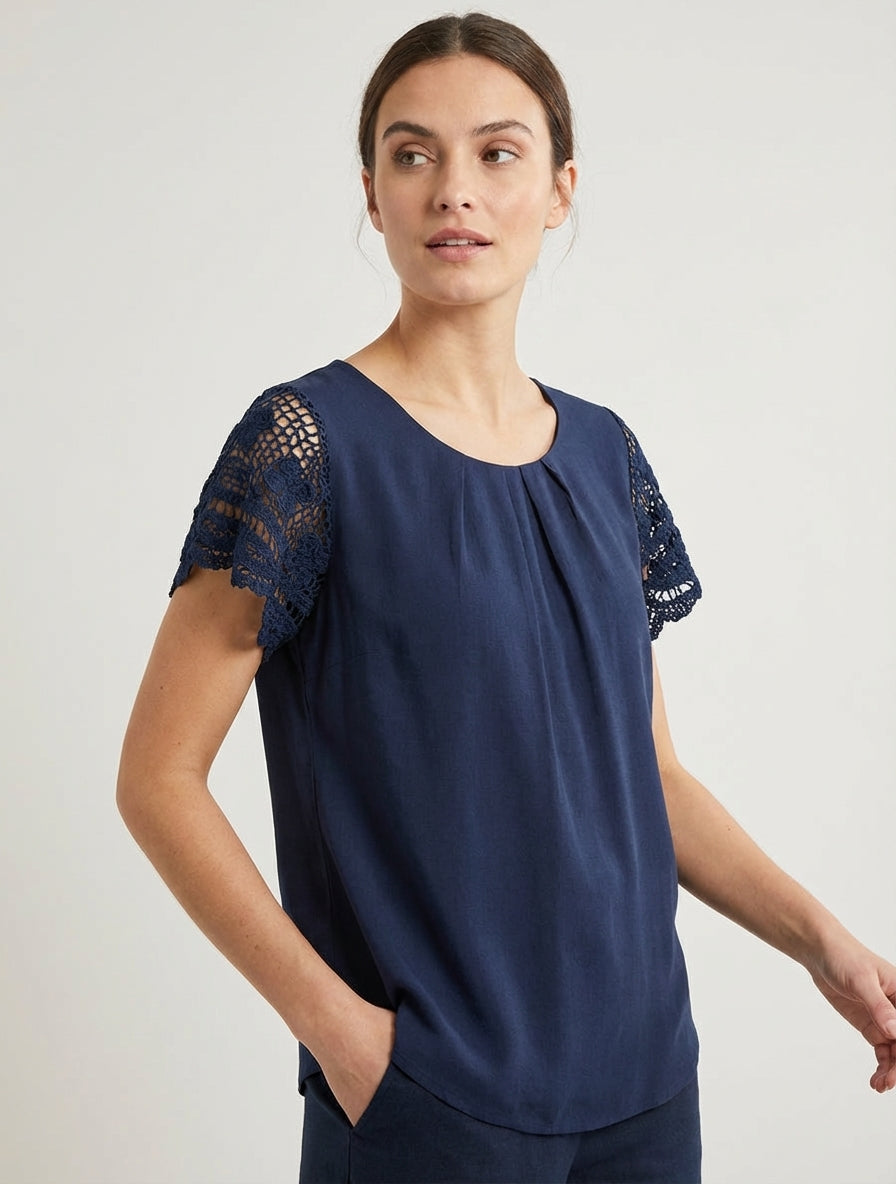 Top liso de mangas cortas bordadas - Marine