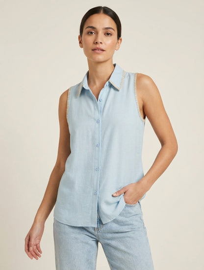 Blusa lisa sin mangas abotonada - Azul cielo