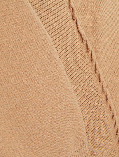 Pull ample à col montant et couture fantaisie - Camel - 3