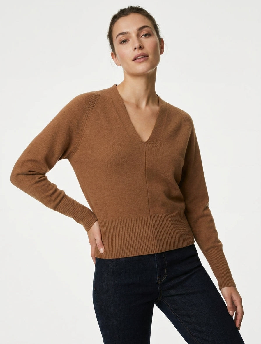 Jersey liso con cuello en V - Camello