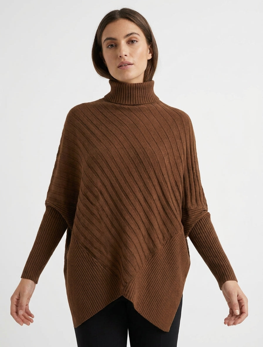 Jersey oversize asimétrico con cuello alto - Camello