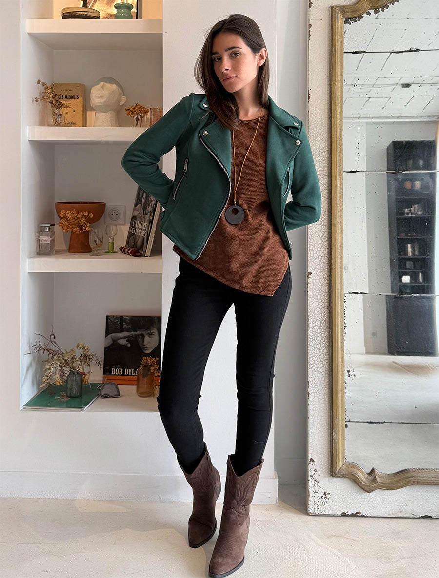 Look Tuana