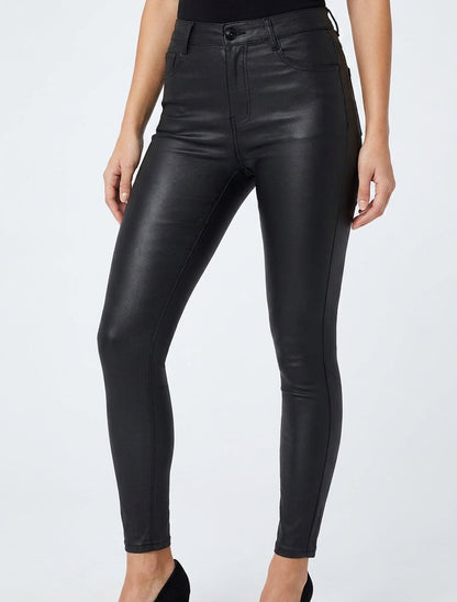 Pantalón revestido corte skinny - Negro