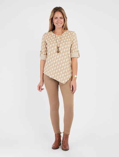 Suéter fino asimétrico con estampado de pata de gallo - Beis